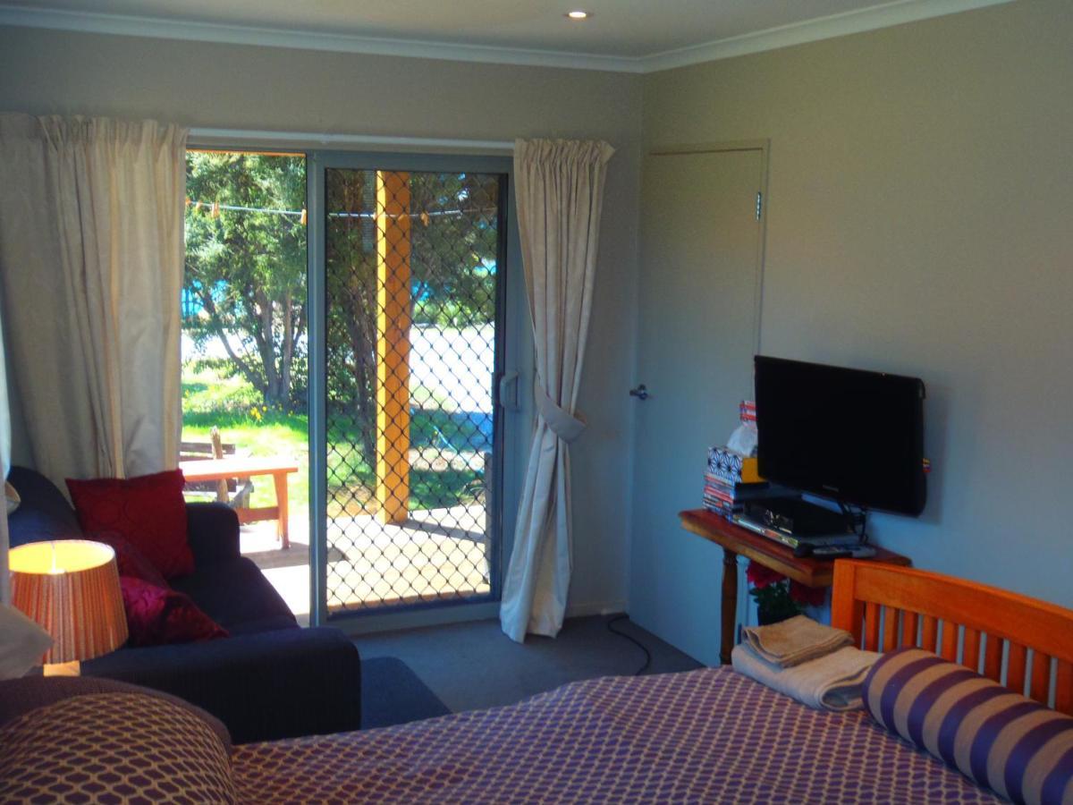 Lakefront Fantail Cottage Lake Hawea, Wanaka Luaran gambar